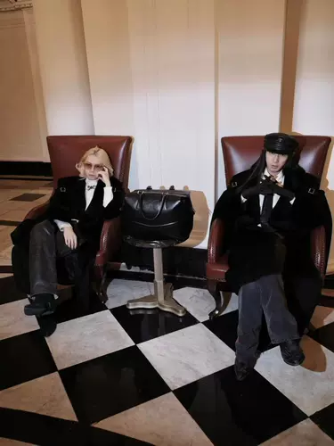 【Козел】 Erd Cowhide Bowling Simbag Двух в одном из древних серебряных аксессуаров