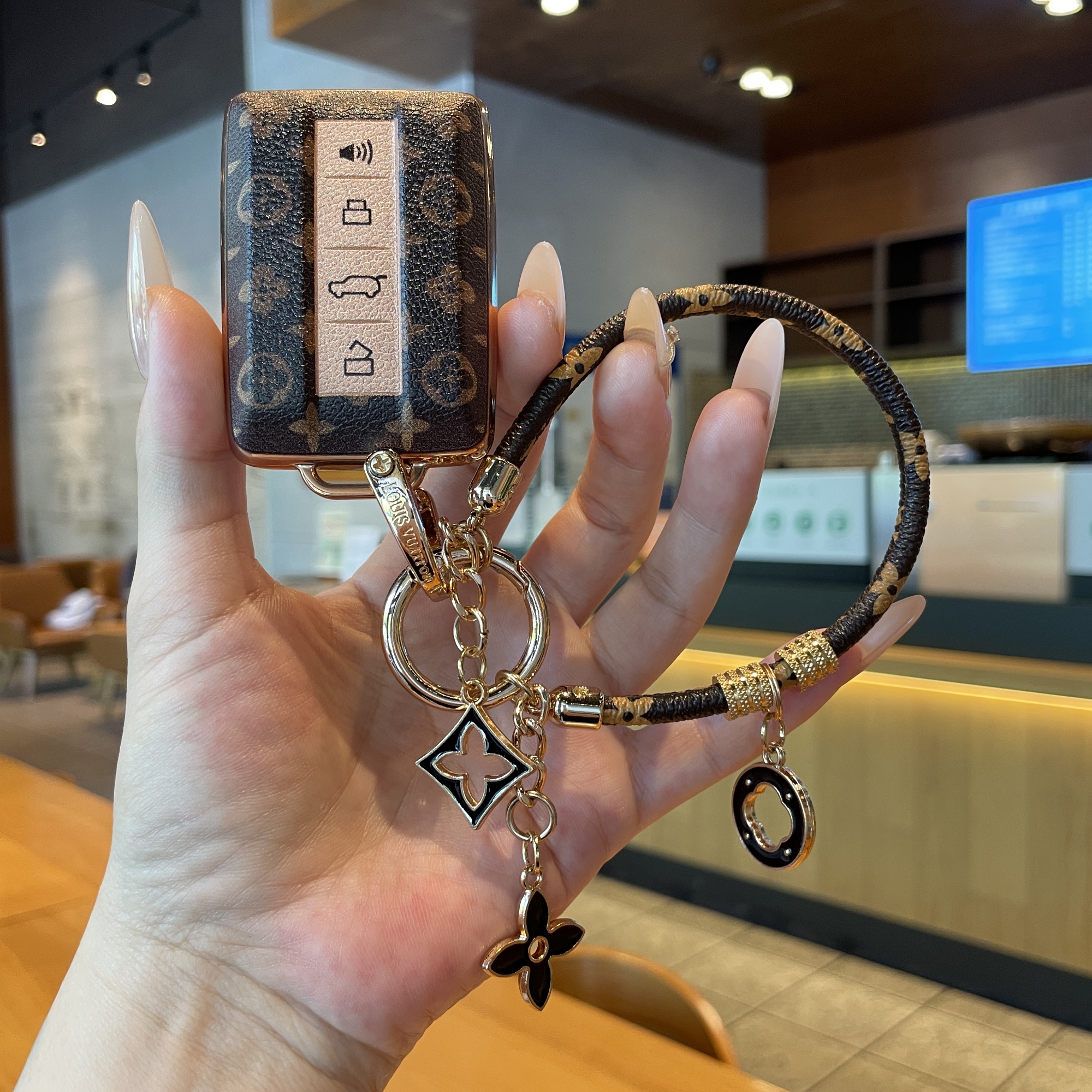 适用于长城坦克400钥匙套复古包