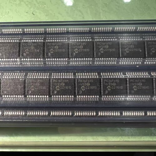 全新原装 PIC16F690-I/SS SSOP20 8位微控制器芯片