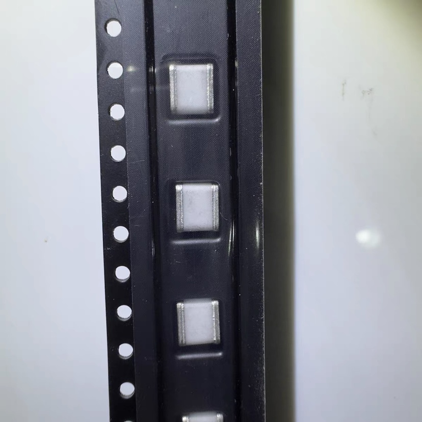 BF091M 陶瓷气体放电管 防雷管 方形 5*5*4.2 90V 全新原装现货