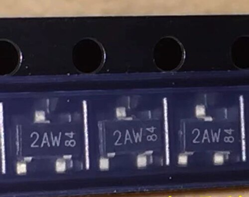 BF862  丝印2AW 贴片三极管 封装SOT23 全新原装进口现货直拍