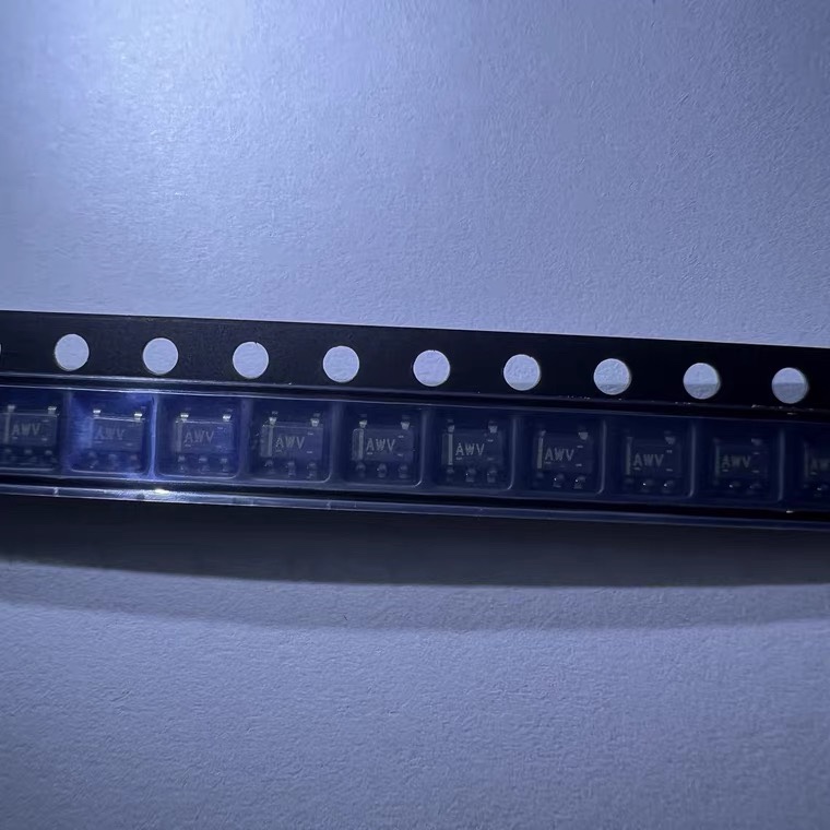 全新原装 TPS79918DDCR 丝印AWV 低压差稳压器芯片 封装SOT23-5