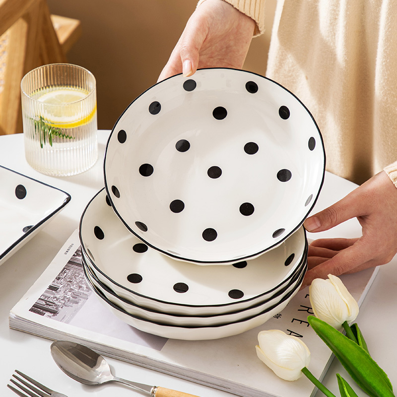 盘子家用菜盘陶瓷碗碟2022新款网红餐具高级感餐盘好看菜碟子深盘