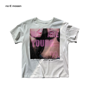 noE mosen WEARE YOUNG 迷幻女郎印花合身短宽街头短袖