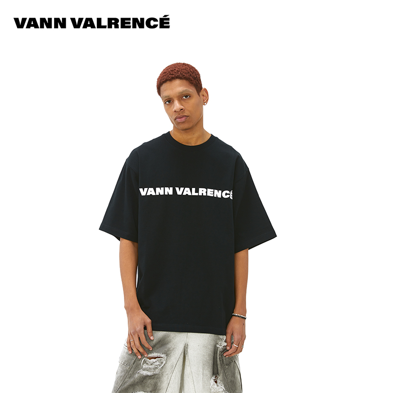 侯明昊明星同款黑色宽松短袖T恤