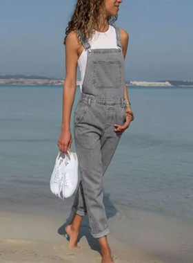 Straight-leg denim overalls with capri pants  直筒牛仔背带裤
