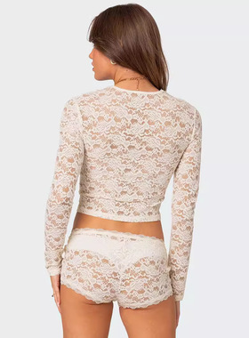 Lace form-fitting short long-sleeved top蕾丝修身短款长袖上衣