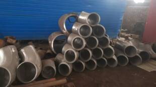 合金钢90度冲压无缝推制15CrMo P11合金管件批量生产厂家