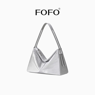 FOFO鎏光尼龙三角包原创设计斜挎托特包高级感小众真皮单肩腋下包