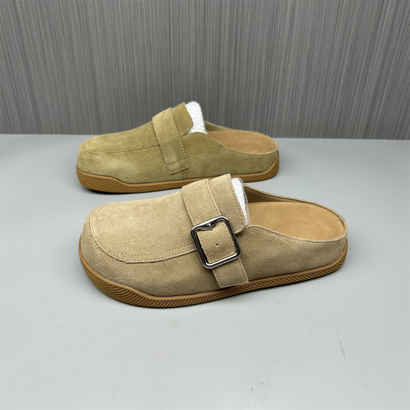 2025秋季新款真皮包头半托女鞋百搭舒适圆头一脚蹬户外平底勃肯拖,女鞋,包头拖,淘宝优惠券,粉丝福利购,淘宝优惠卷