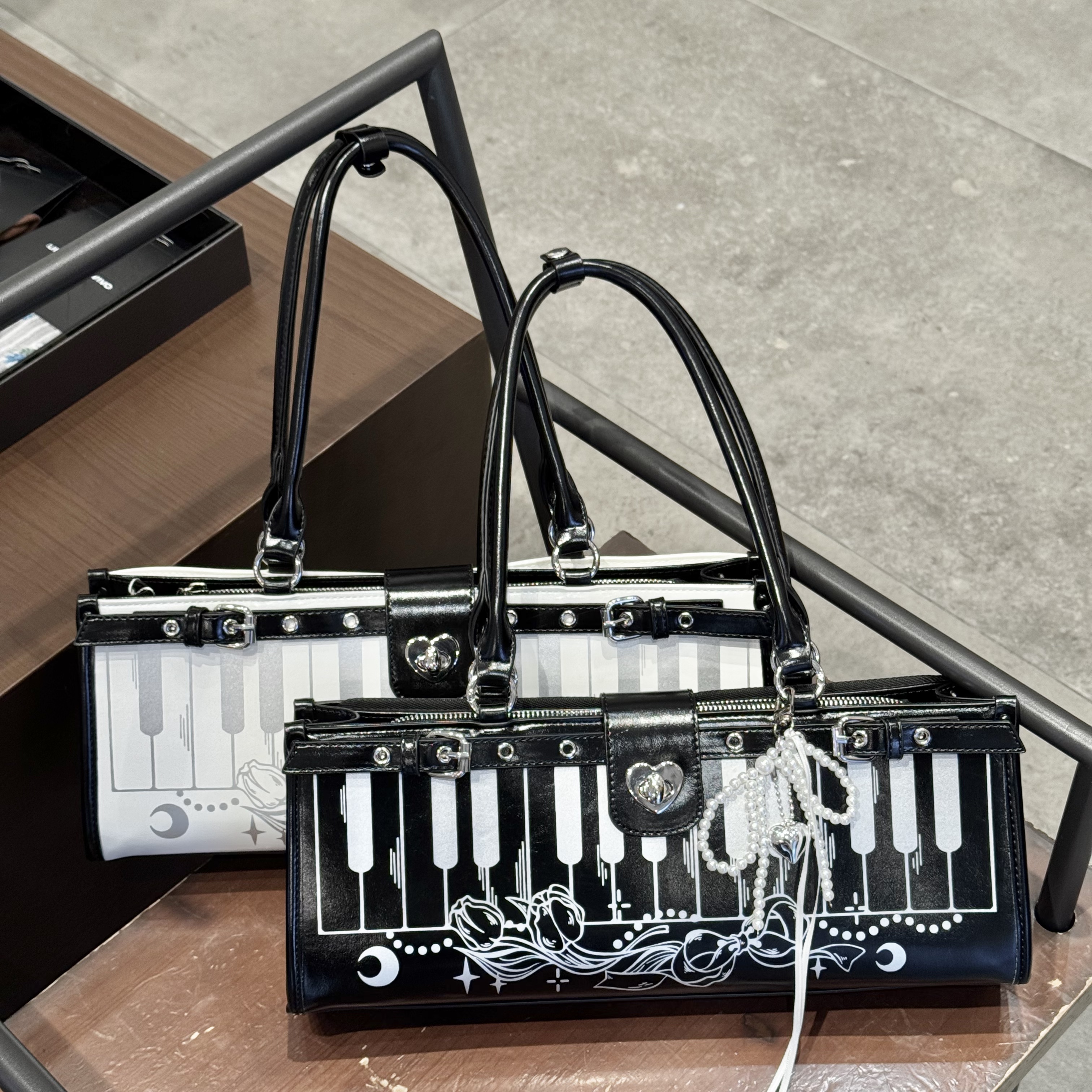 法棍钢琴痛包小食量单肩手提