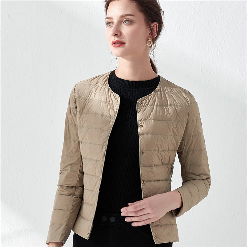 波斯豋官方旗舰店2025秋冬新款女装无领羽绒外套内胆轻薄便捷圆领