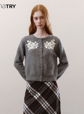 wana try羊毛花朵刺绣针织开衫2025冬季新品灰色简约时髦上衣女