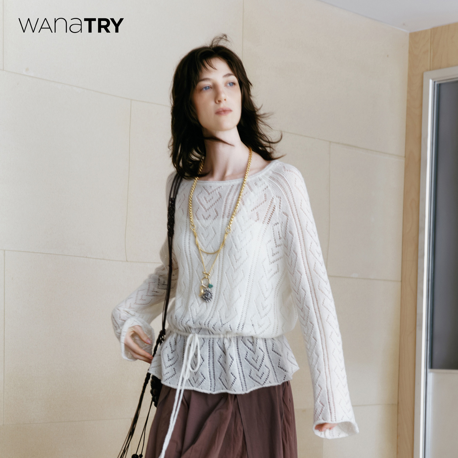 wanatry镂空喇叭袖韩系针织毛衣