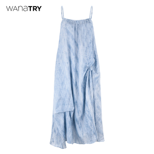 wana try云水蓝度假风休闲吊带连衣裙夏季新款时髦不规则连衣裙女