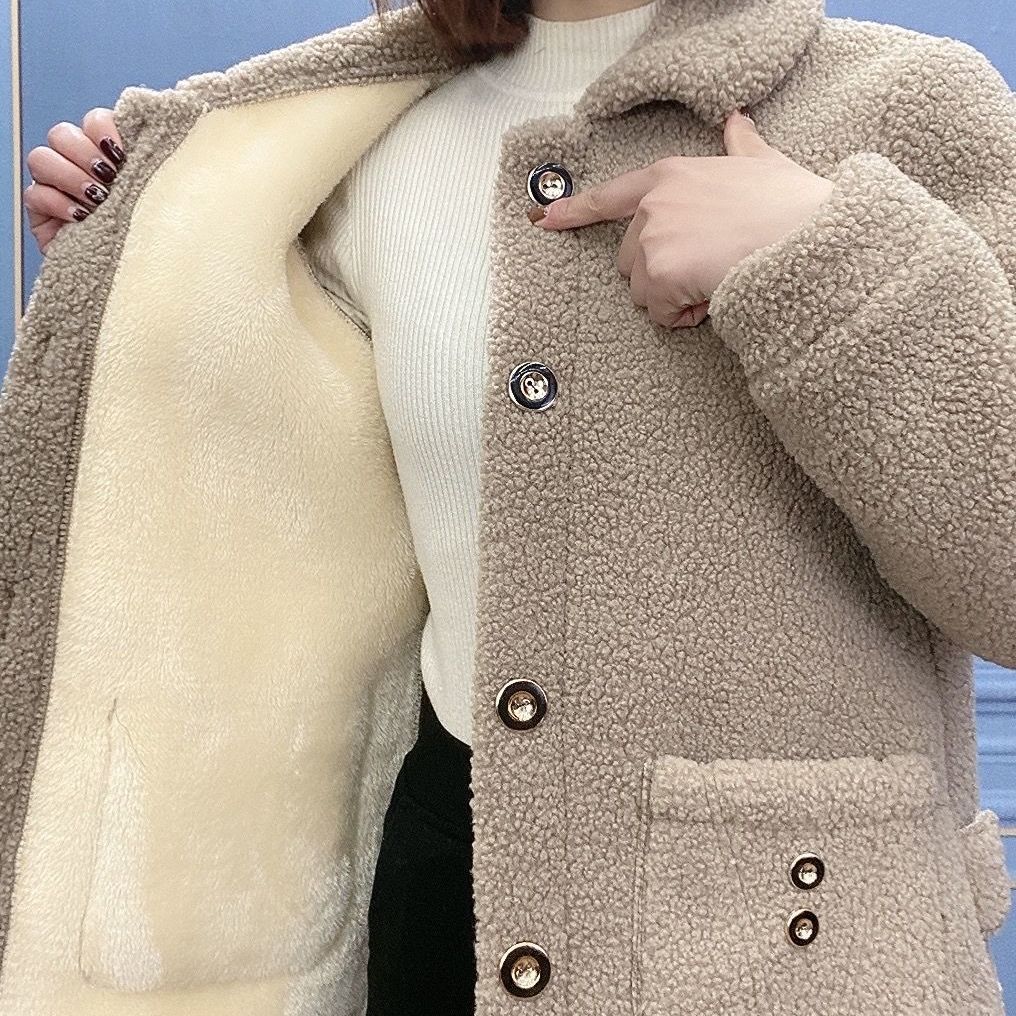 羊羔毛外套女秋冬新款加绒加厚