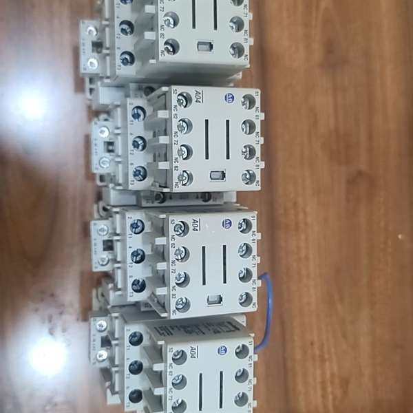 {议价}AB接触器 100-C30E*00 成色新质量包好顺丰,电子元器件市场,其它元器件,淘宝优惠券,粉丝福利购,淘宝优惠卷