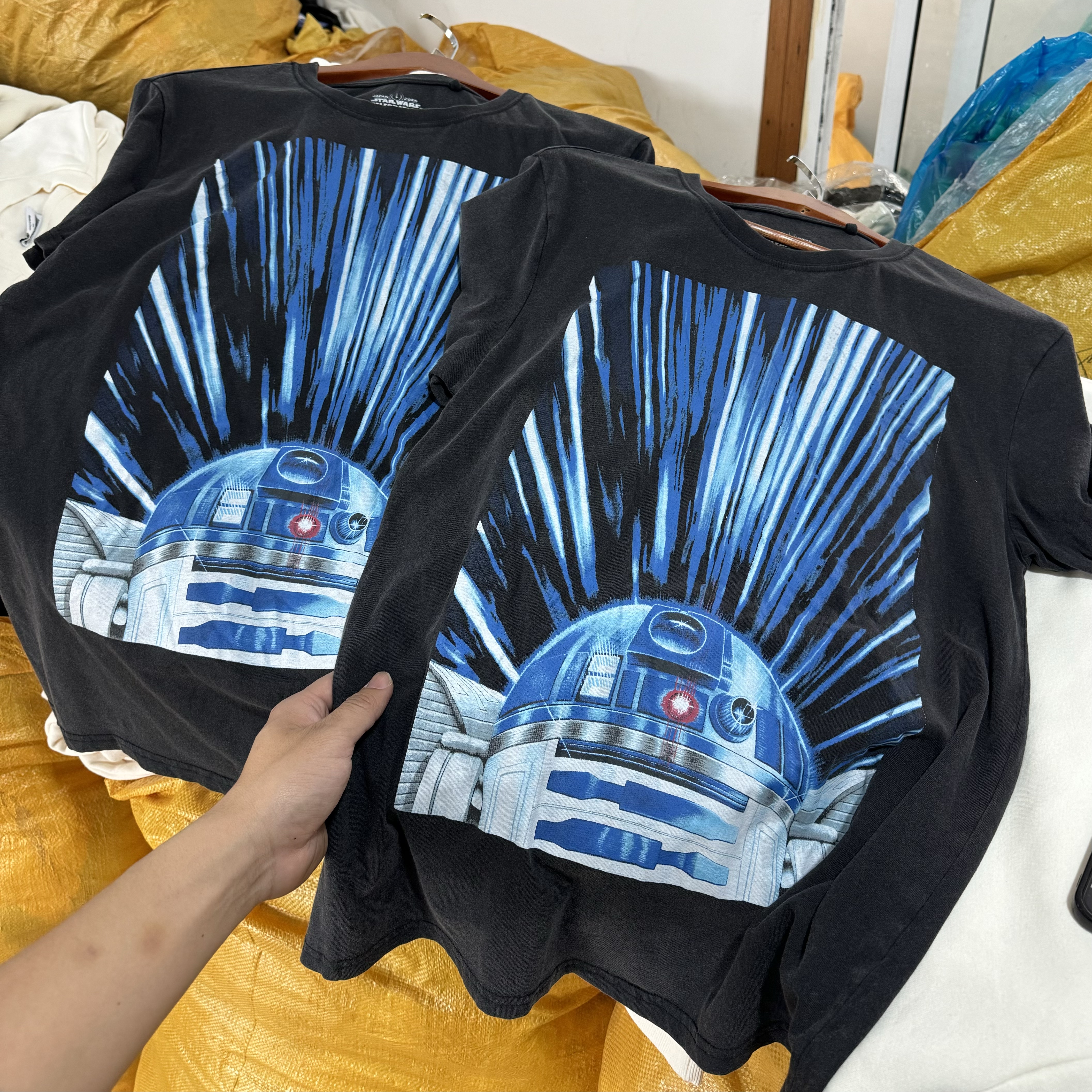 日版 星战R2-D2机器人庆典版 卡通风美式复古男女短袖夏薄T恤宽松