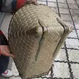 Бамбуковая сельскохозяйственная бамбуковая плетение декоративное реквизит бамбук фенджи собирает овощи на строительной площадке, собирая почву, кирпичи, песок, виноград и бамбуковые пакетики