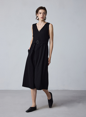【V领收腰背带裙】MSLAN春季黑色质感法式质感连衣裙女MEDM5103