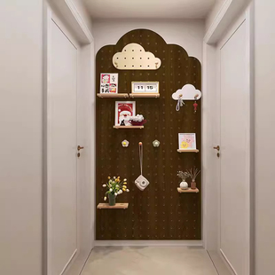 洞洞板胡桃木置物架定制实木中古风入户云朵墙面挂板配件隔板展示