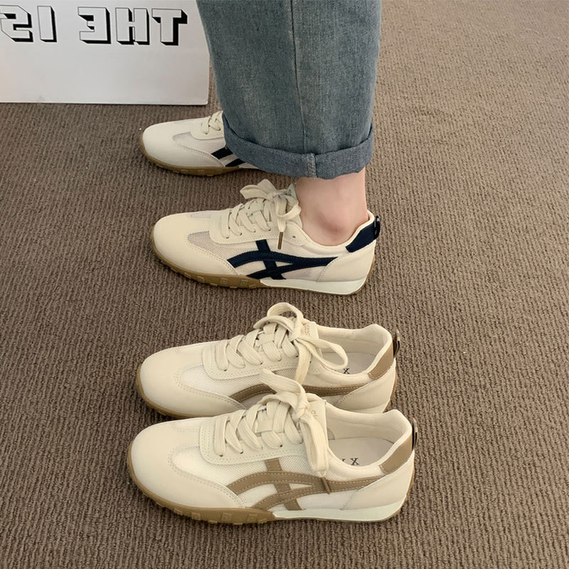 软底德训鞋女2026新款小白鞋阿甘鞋百搭网面休闲鞋女运动鞋跑步鞋