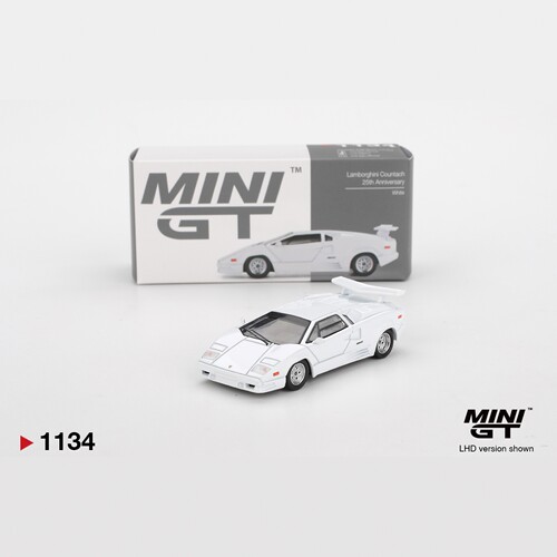 MGT1134兰博康塔什25周年白64车