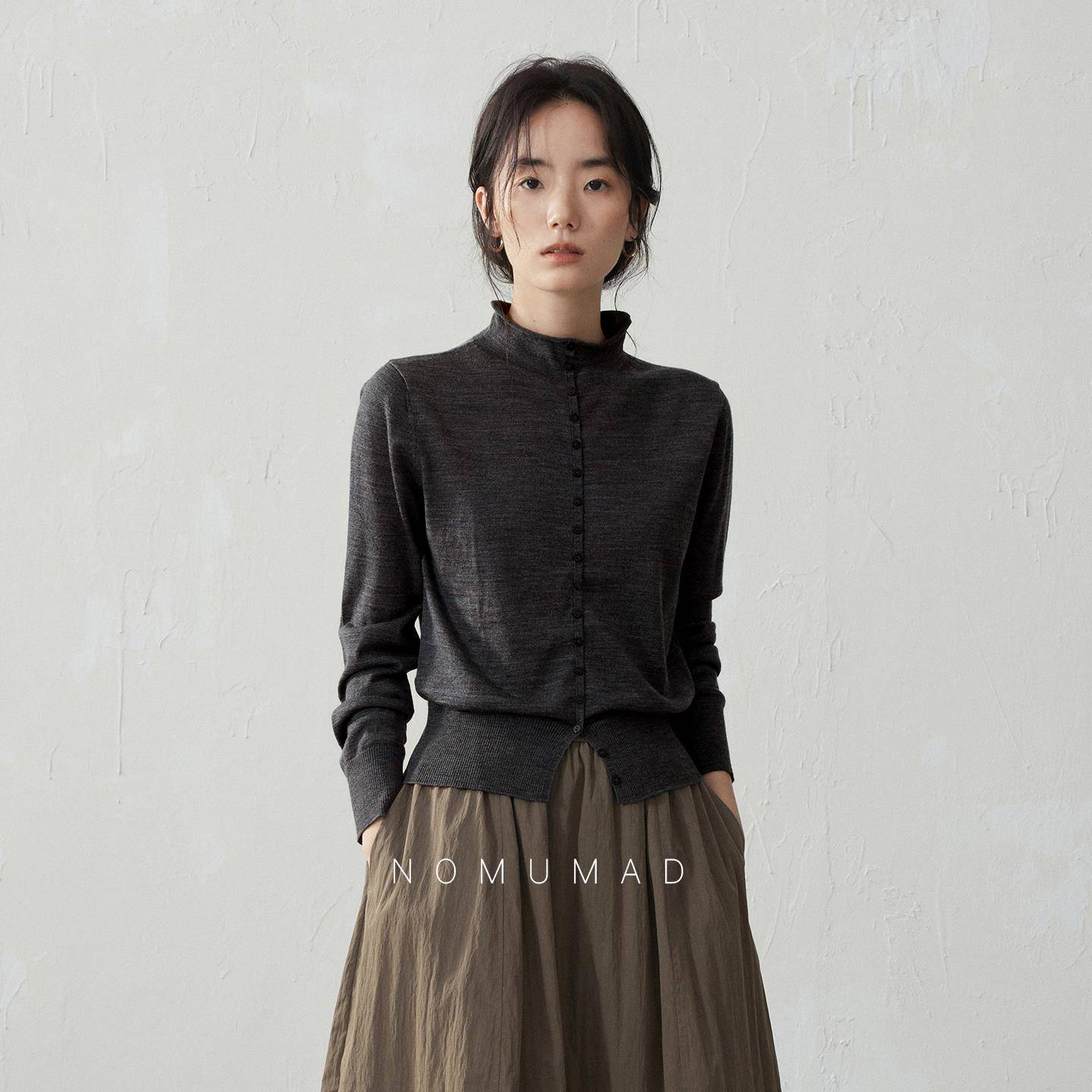 山屿牧玛2025秋新品高品质三醋酸羊毛针织衫开衫半高领灰色毛衣女