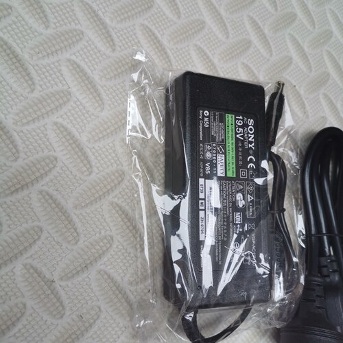 SONY索尼VPCEH-111T VPCCA-112T笔记本电脑适配充电器线19.5V4.7A
