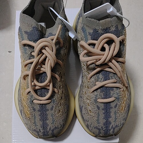adidas  Yeezy Boost 380 V3   FX9764 M广东BB仓下单请看详情页C