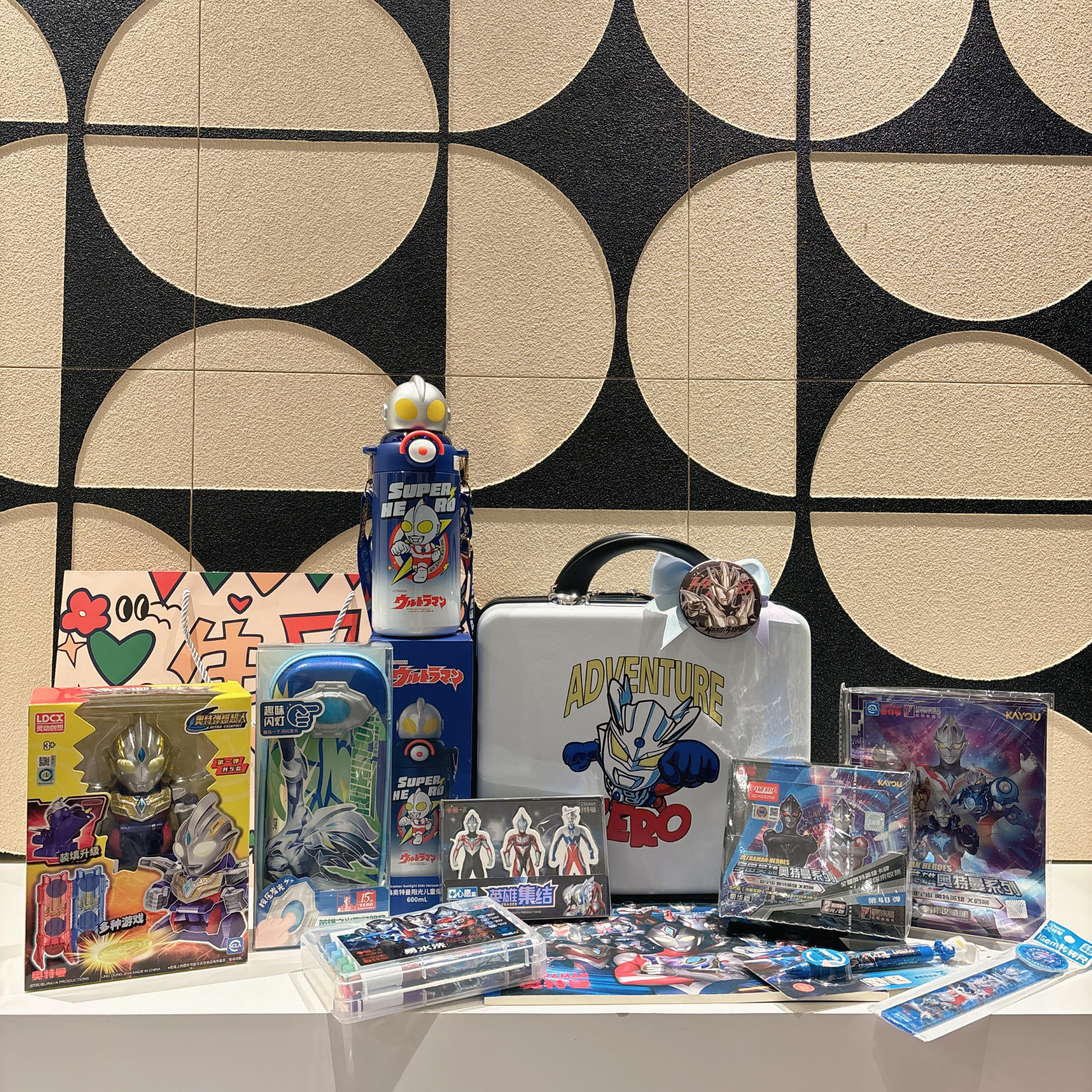 奥特曼儿童生日礼品十岁生日礼品儿童节礼品新年礼品开学礼品升学