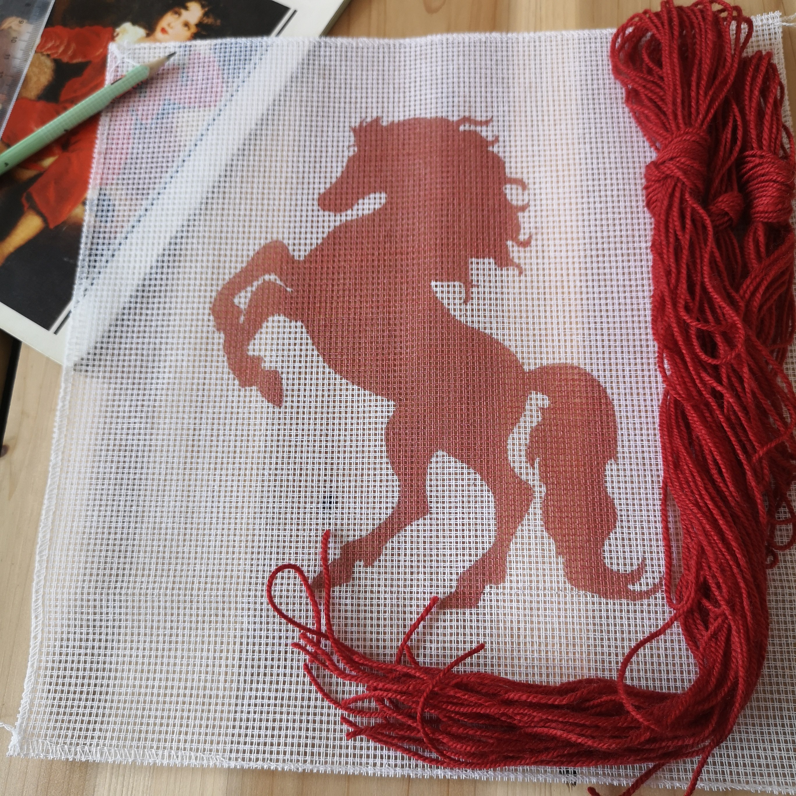 绒绣套件10Ct上海绒绣山东羊毛绣初学DIY材料包文创单色简易骏马