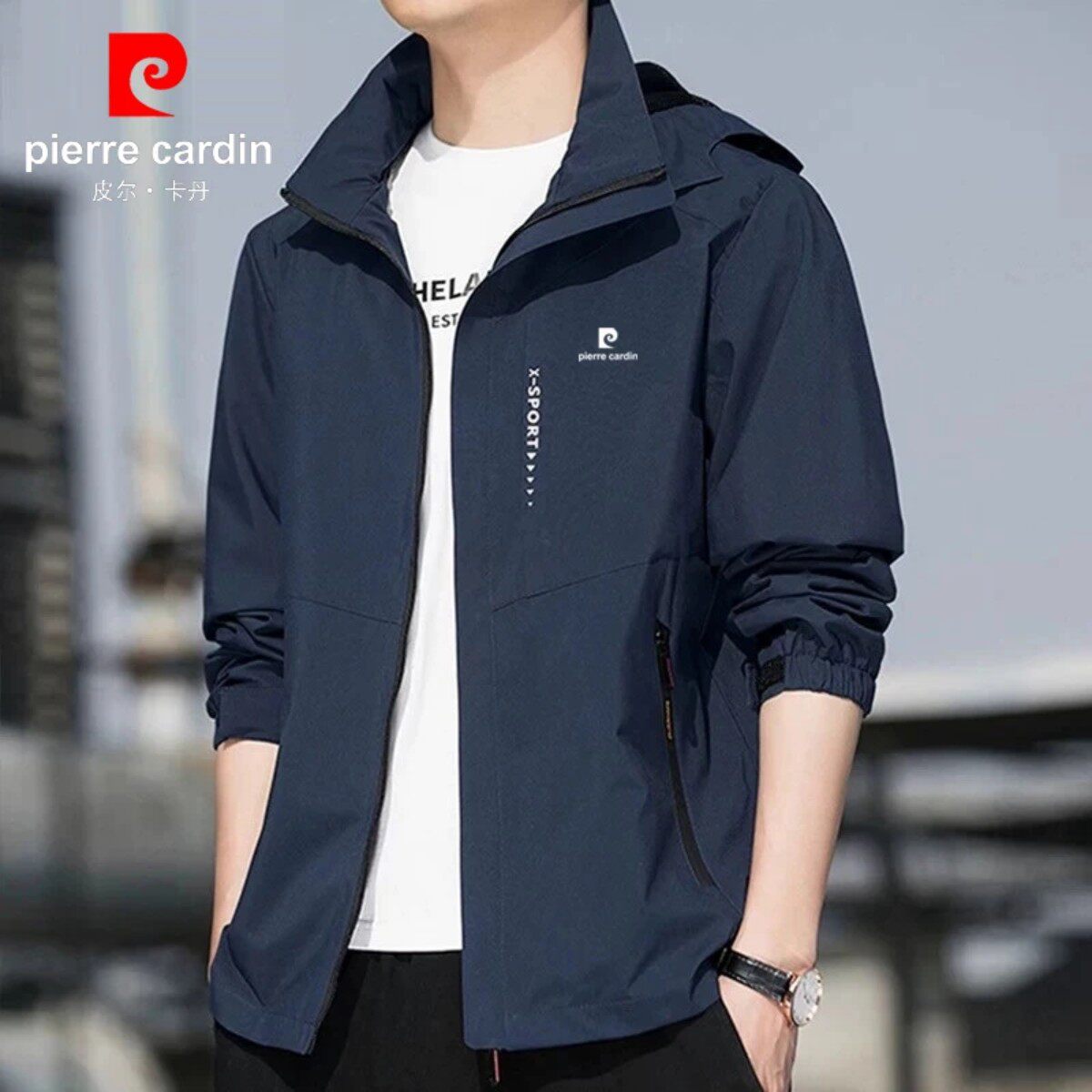 皮尔卡丹冲锋衣夹克大码春秋薄款户外春秋季连帽防风休闲运动外套