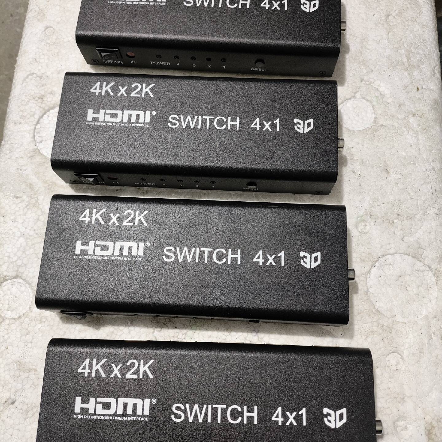 HDMI切换器HDMI  4X1议价 也可为维修！！