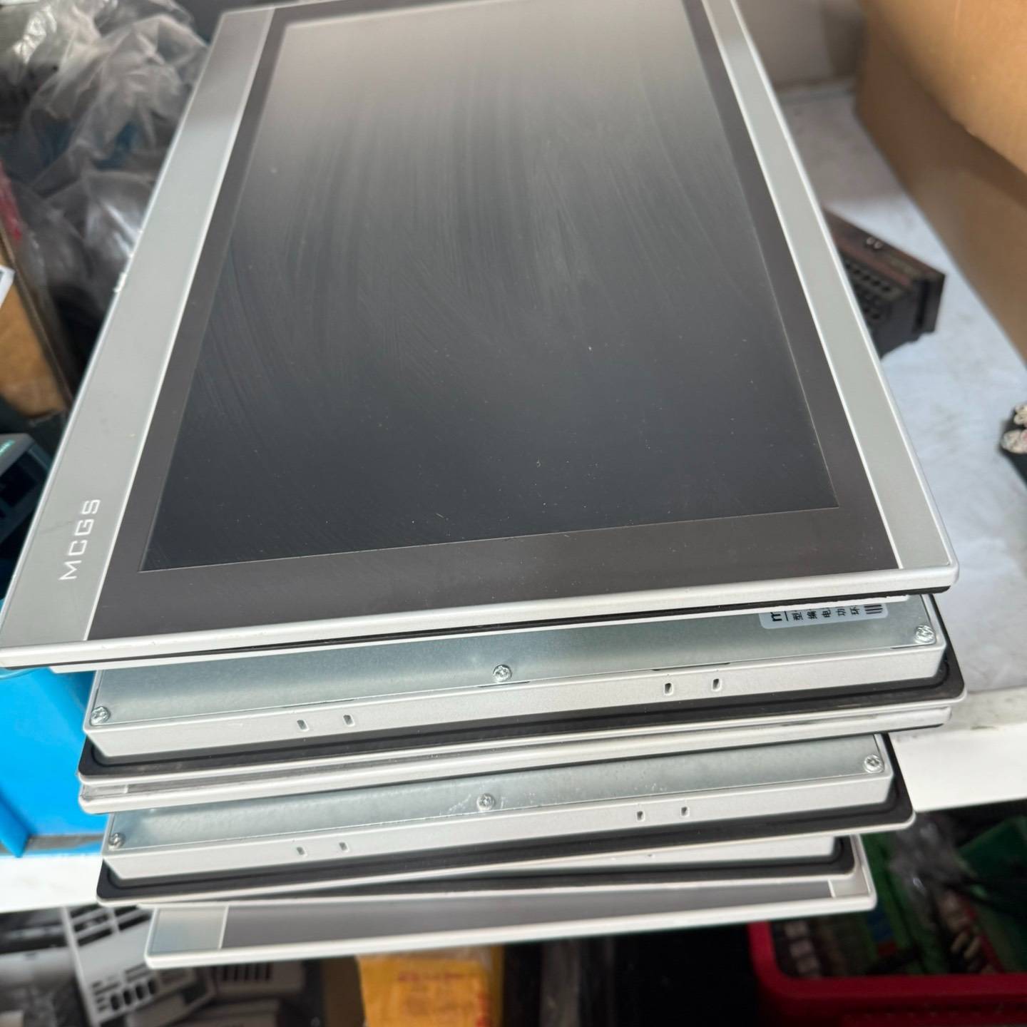昆仑通态触摸屏TPC1570Gi(G议价 也可为维修！！