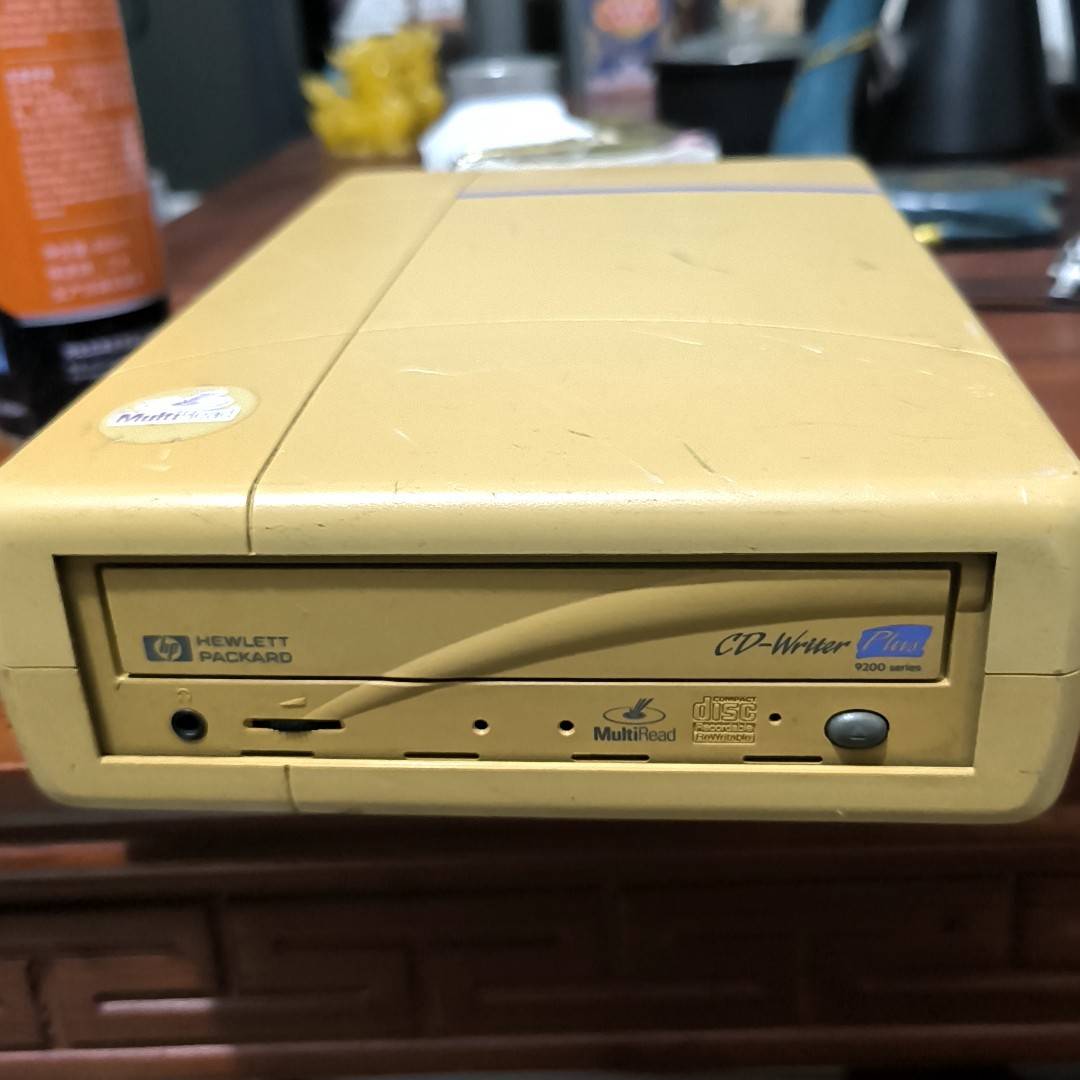 惠普/HP-9200纯低速刻录机议价 也可为维修！！