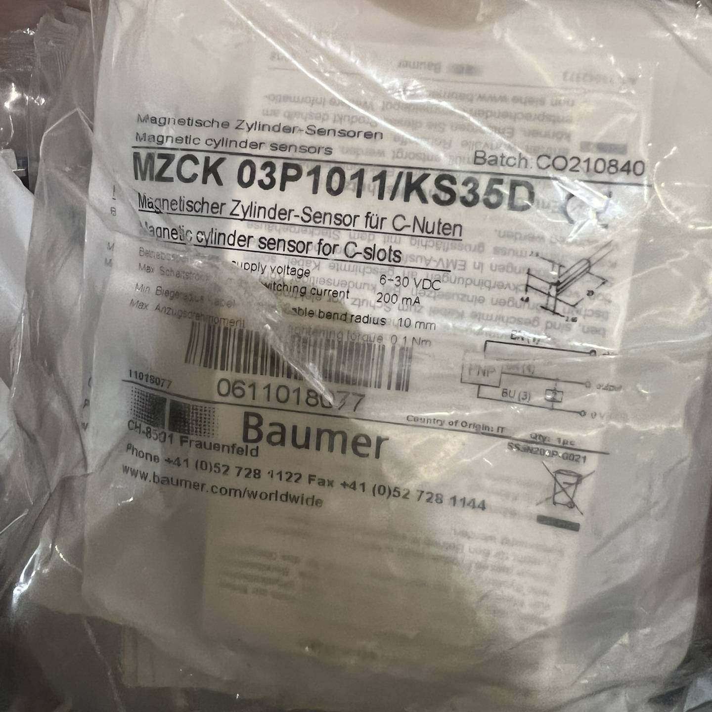 堡盟Baumer MZCK 03P1011/KS35D议价 也可为维修！！