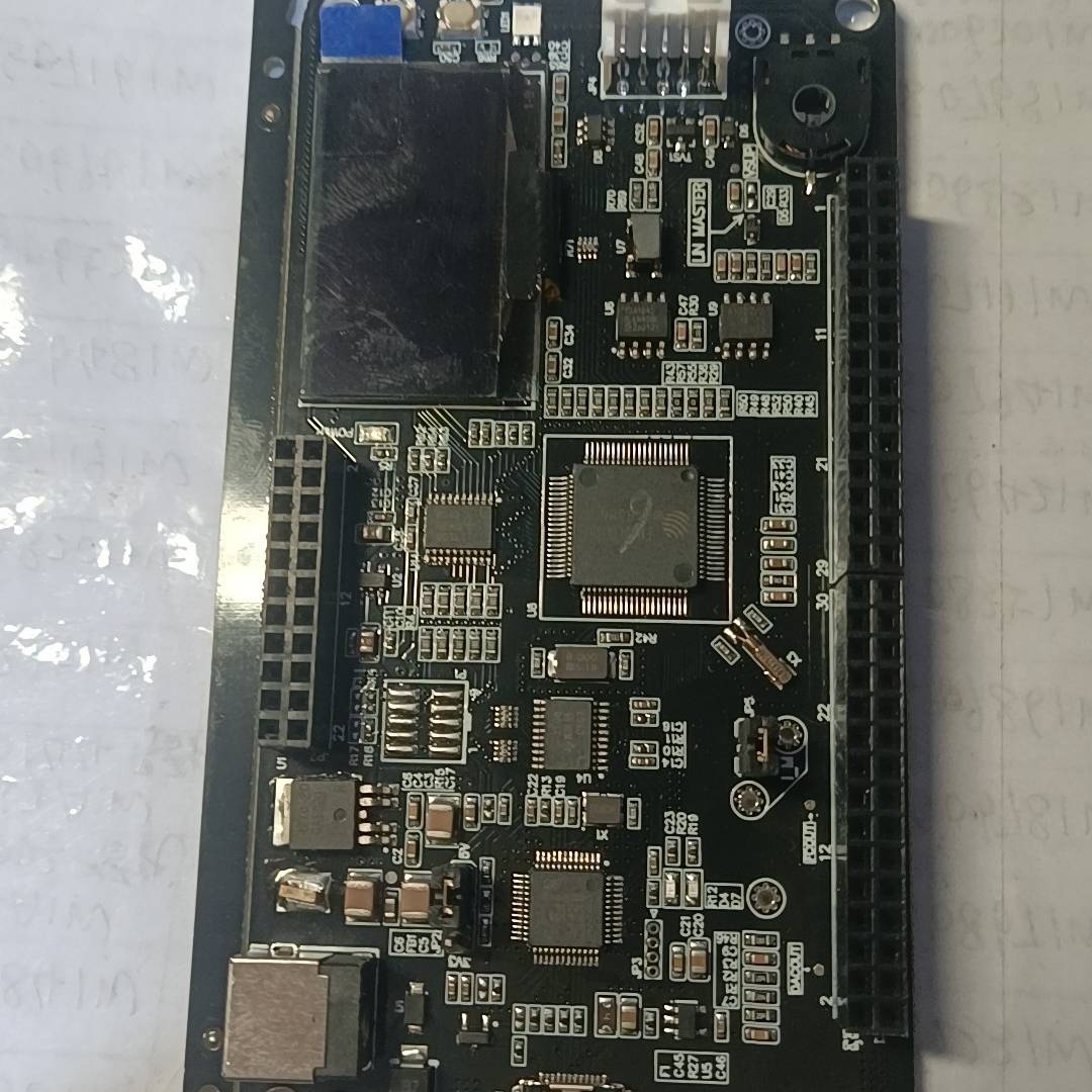 FM33LG048A_AutoEVB_RevC_复旦议价 也可为维修！！