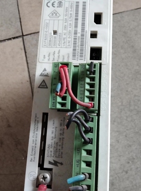 变频器EVF8202EV002拆机品成色如图功议价及维修！