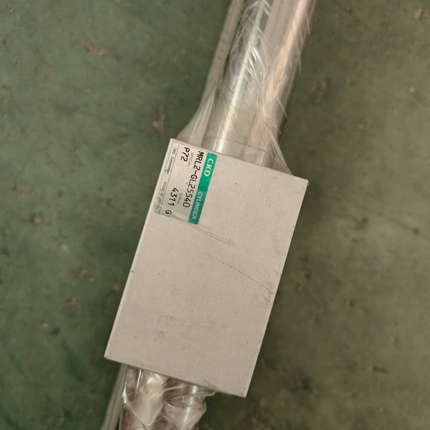 MRL2-GL25540气缸CKD议价 也可为维修！！