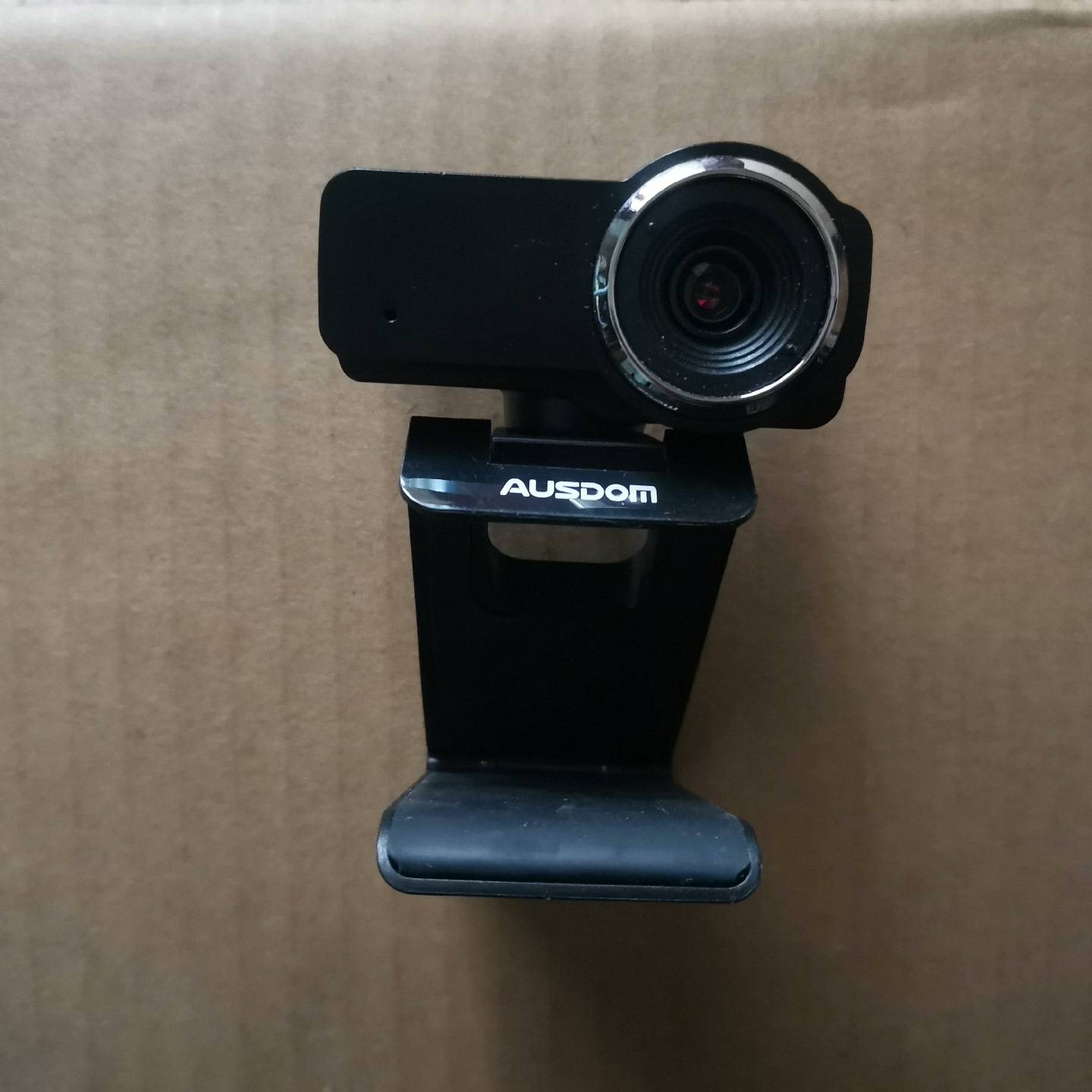 Webcam 1080P with Microphone，议价 也可为维修！！