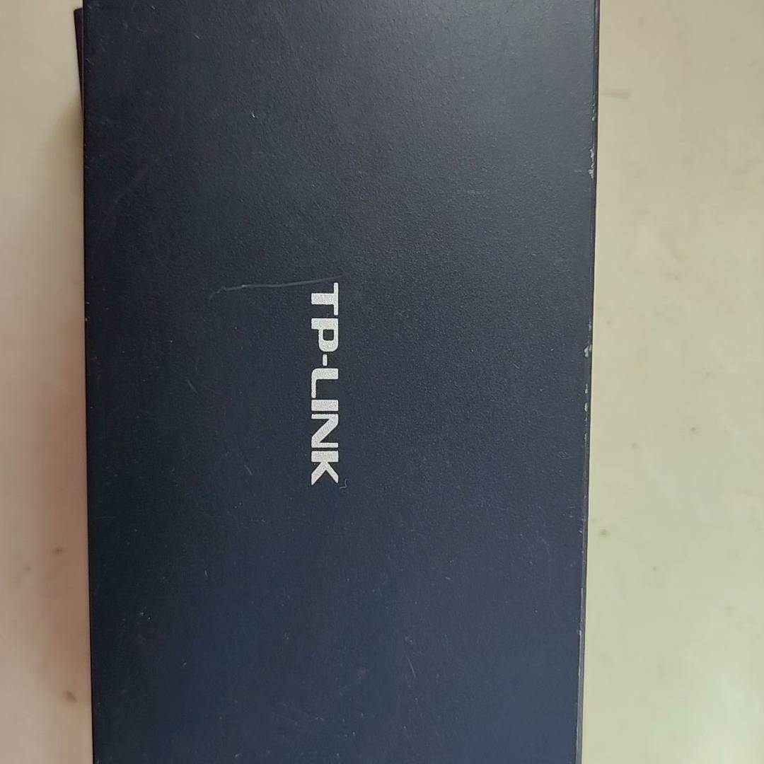 TP-linkTP-LINK TL-SF1008D 8口议价 也可为维修！！