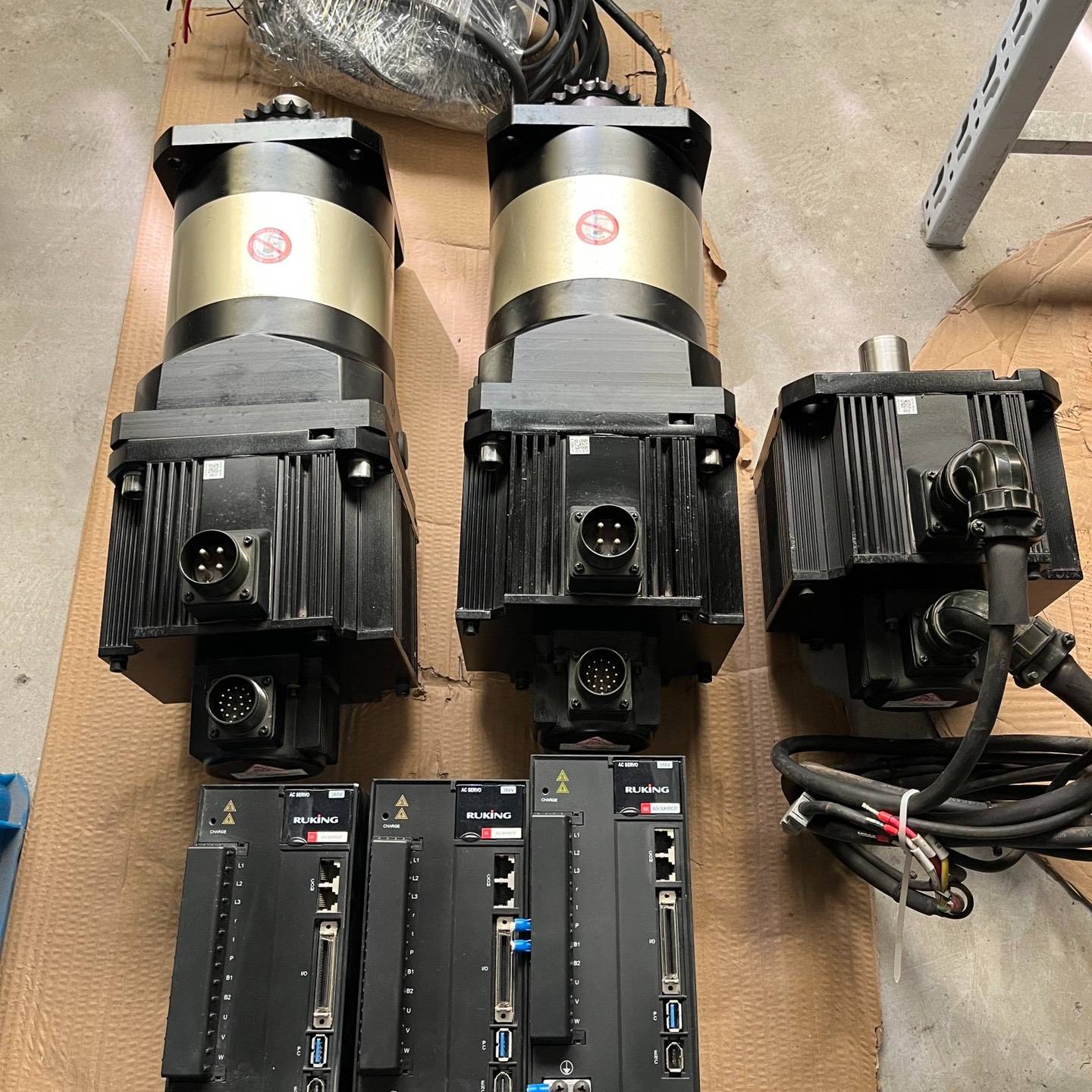 RUKING 儒竞伺服 SEA3-30HRCP 议价 也可为维修！！