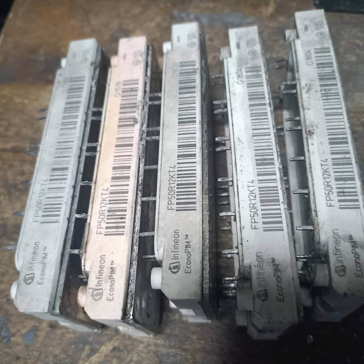 英飞凌FP50R12KT4，有10个议价 也可为维修！！