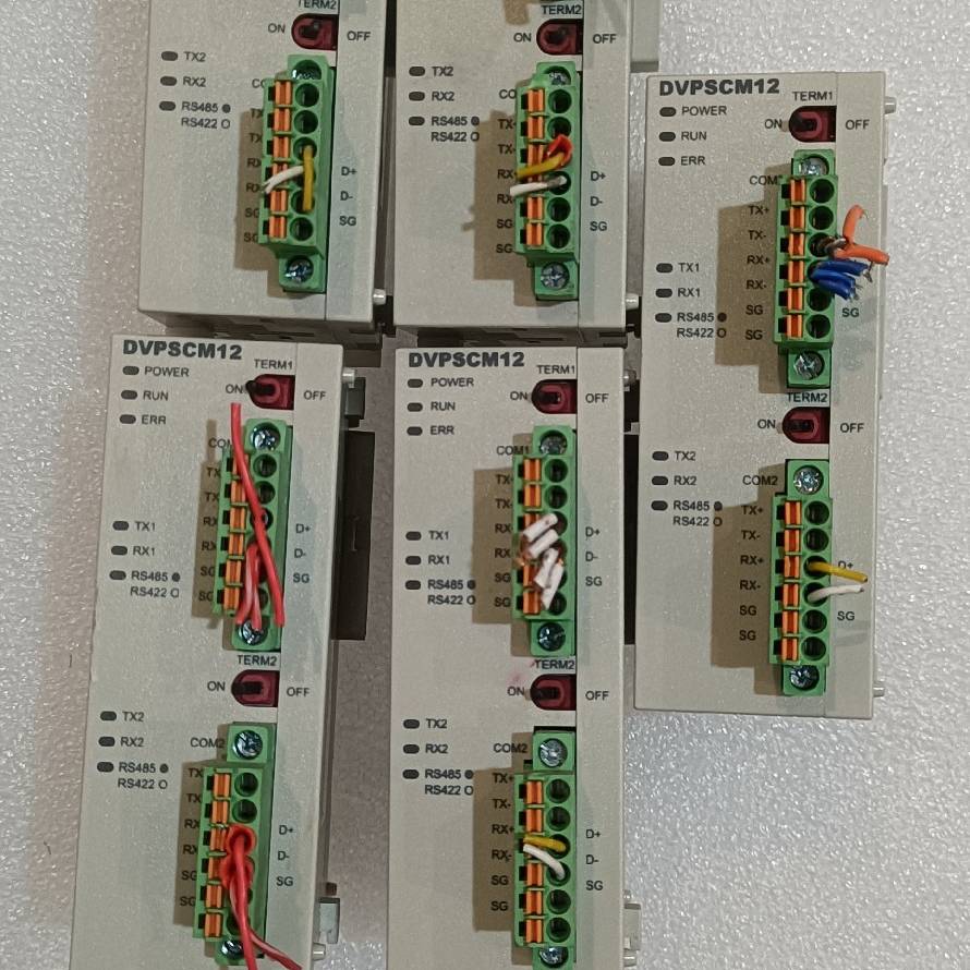 台达DVPSCM12一SL   成色漂议价 也可为维修！！