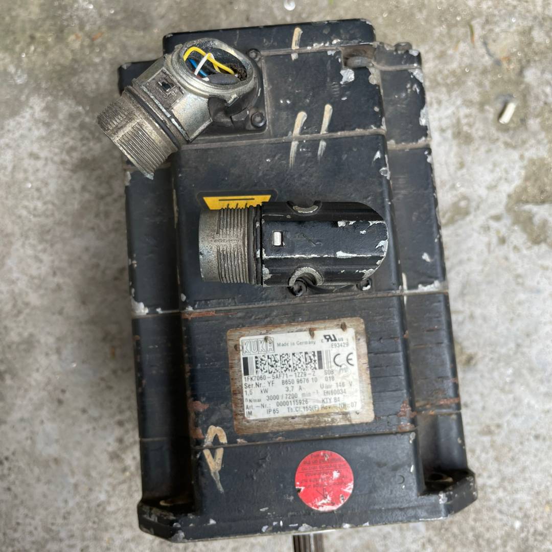 kuka机器人电机 1fk7060-5af7议价 也可为维修!!