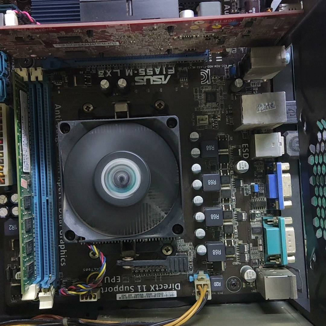 Asus/华硕 F1A55-M LX3 PLUS主议价 也可为维修！！