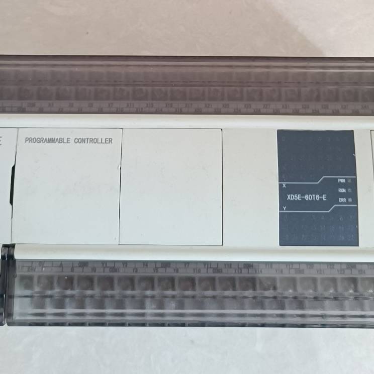 信捷XD5E-60T6-E,1只,成议价 也可为维修!!