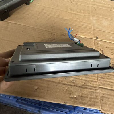议价昆仑通态触摸屏TPC7012EI，24VDC，实