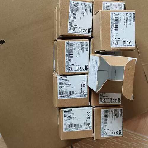 议价辅助开关触头。型号3RH6911-1H A11。全新带